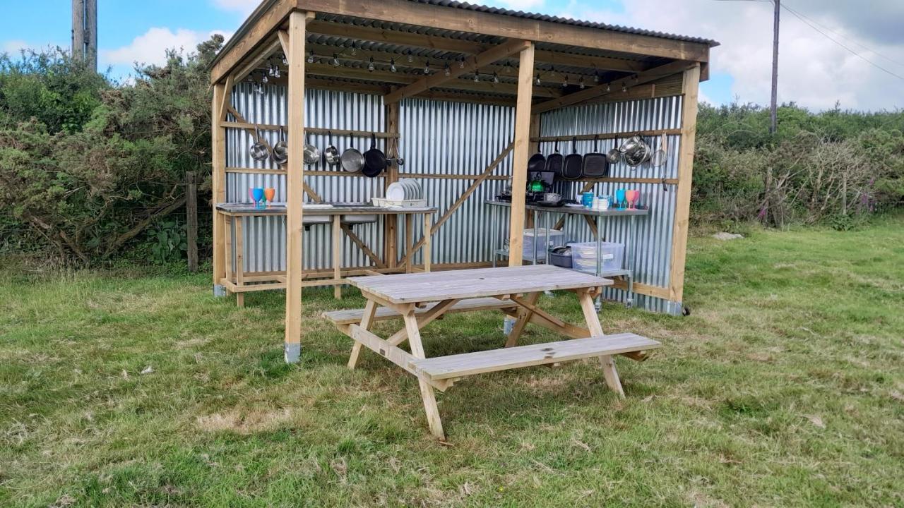 Cornish Skies Glamping Pool Buitenkant foto