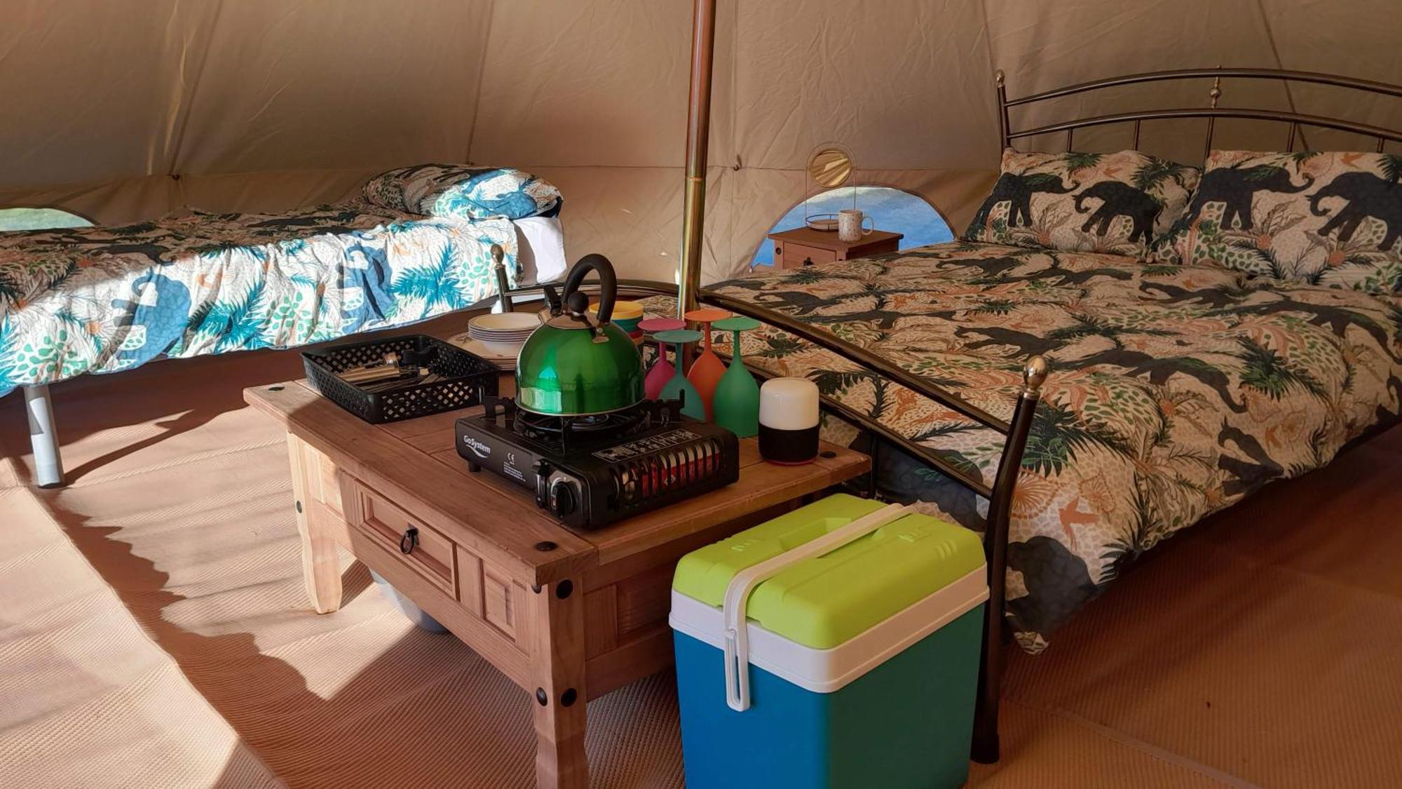 Cornish Skies Glamping Pool Buitenkant foto