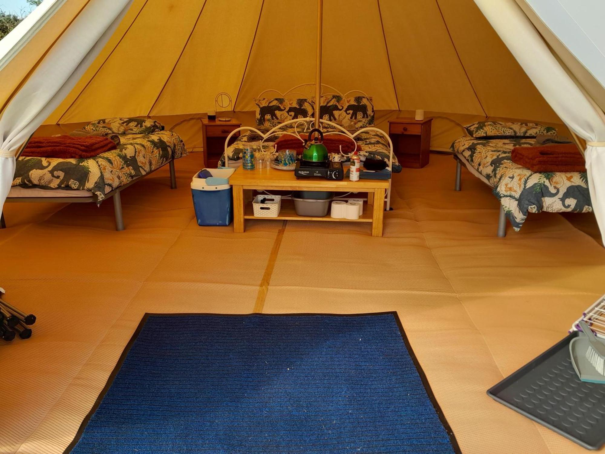 Cornish Skies Glamping Pool Buitenkant foto